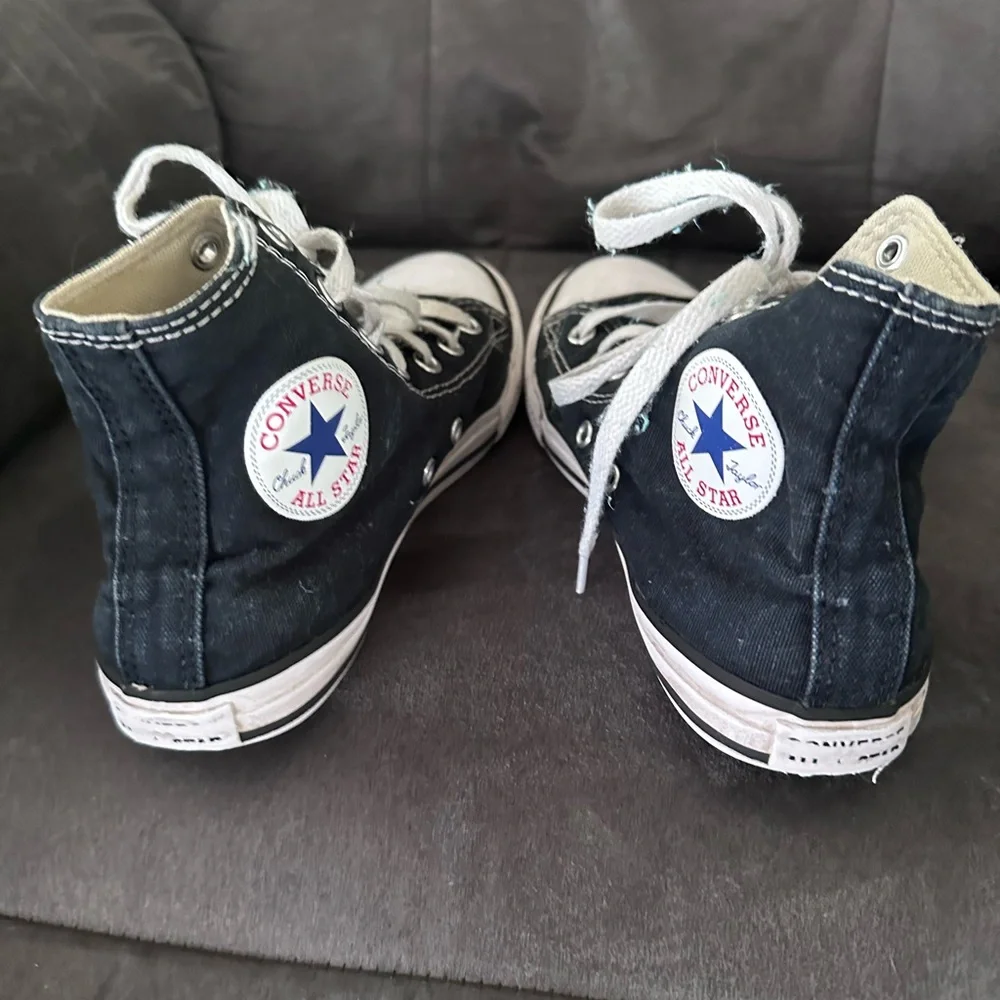 Converse Allstars Chuck Taylor Black Hi Tops kids 2.5 youth - Picture 3 of 5